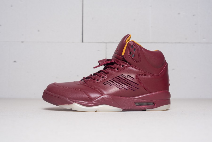 Кроссовки Air Jordan 5