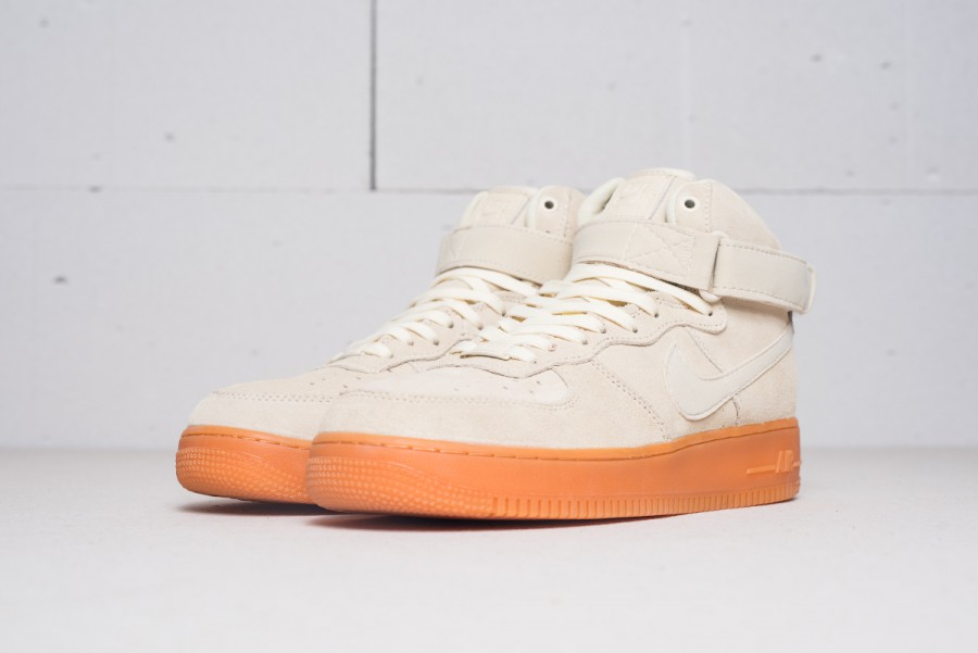 Кроссовки Nike Air Force 1