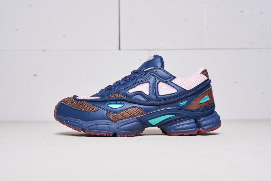 Кроссовки Adidas Raf Simons Ozweego 2