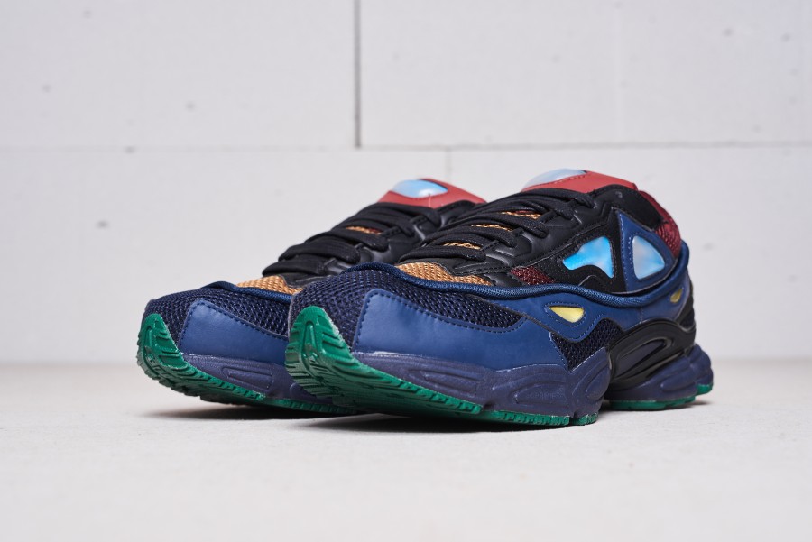 Кроссовки Adidas Raf Simons Ozweego 2