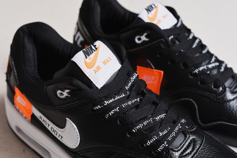 Кроссовки Nike Air Max 1 Just Do It