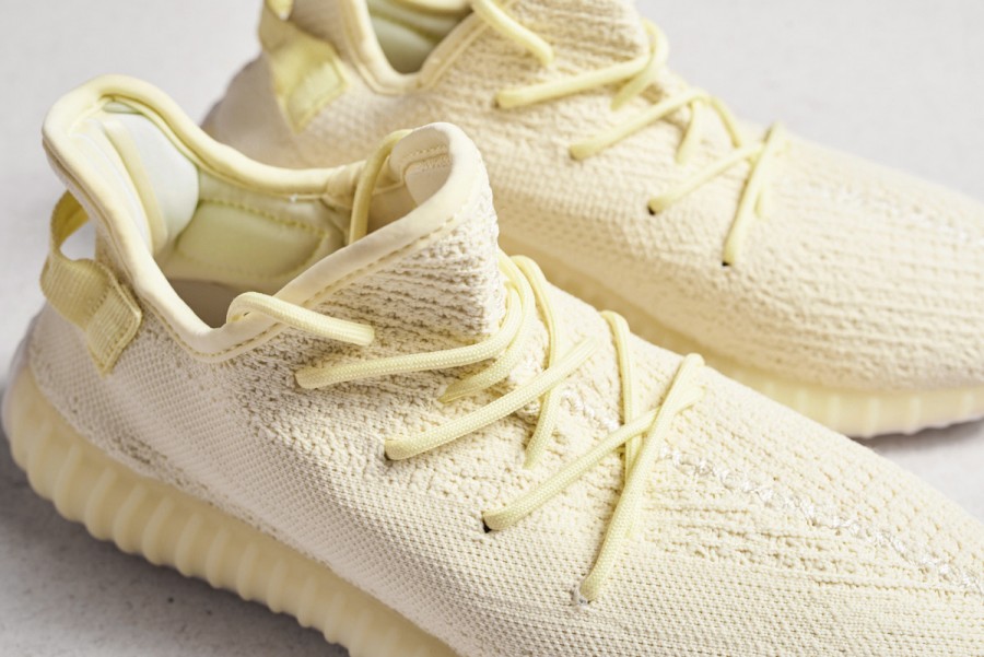 Кроссовки Adidas Yeezy 350 V2
