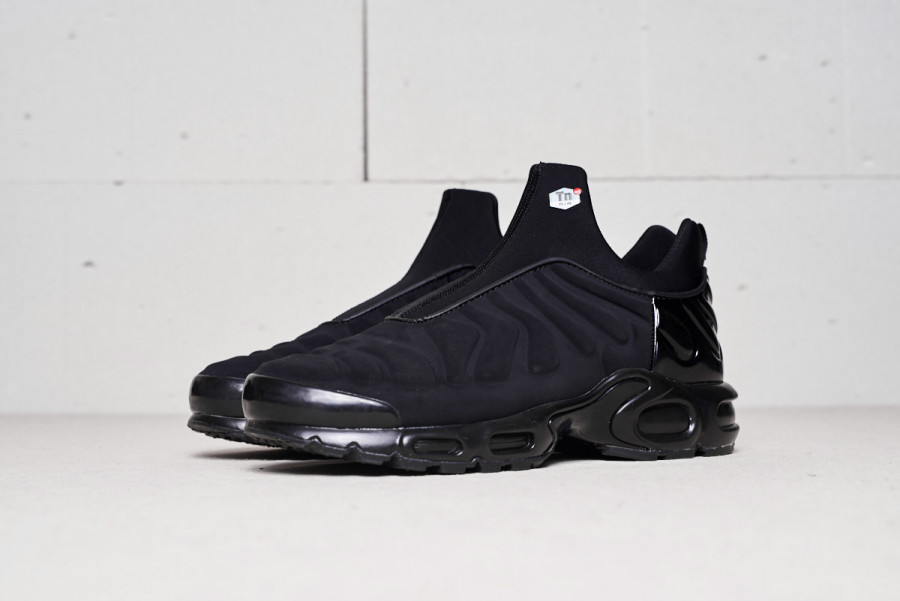 Кроссовки Nike Air Max Plus Slip On