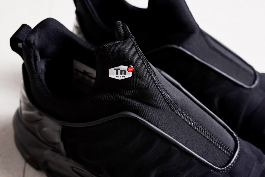 Кроссовки Nike Air Max Plus Slip On