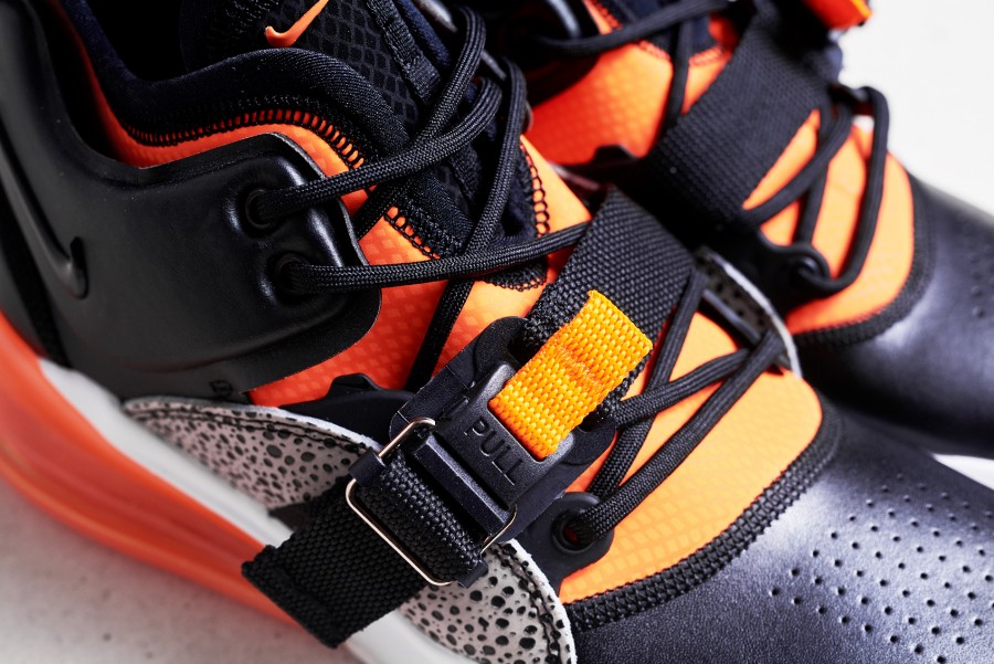 Кроссовки Nike Air Force 270