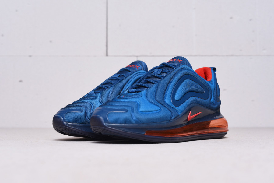 Кроссовки Nike Air Max 720