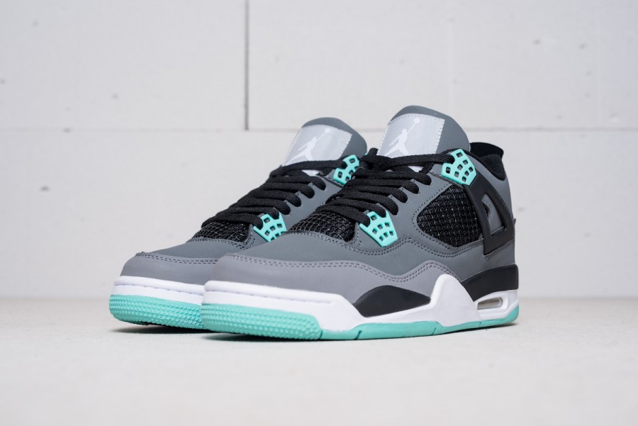 Кроссовки Air Jordan 4 Retro