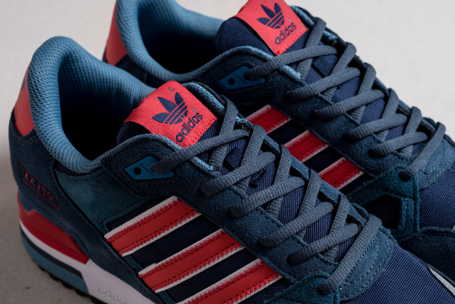 Кроссовки Adidas ZX 750