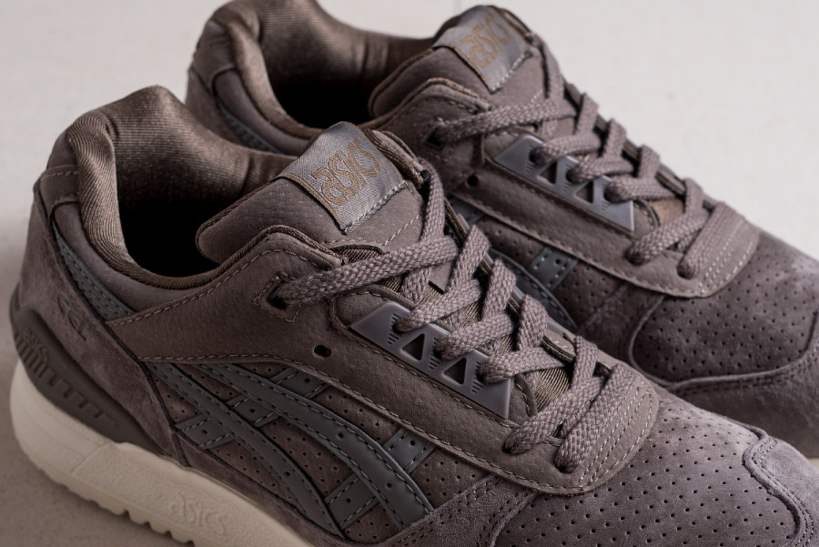 Кроссовки Asics Gel Respector