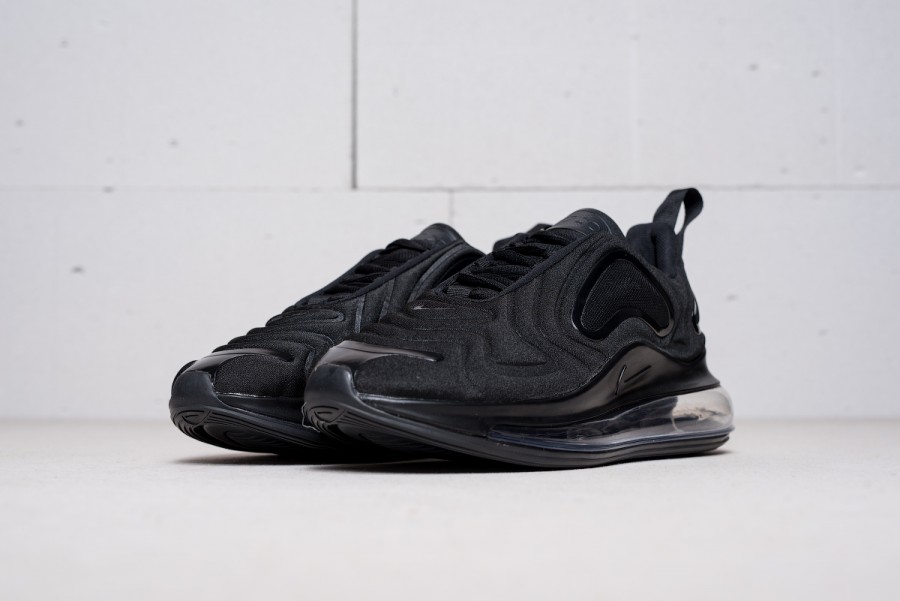 Кроссовки Nike Air Max 720