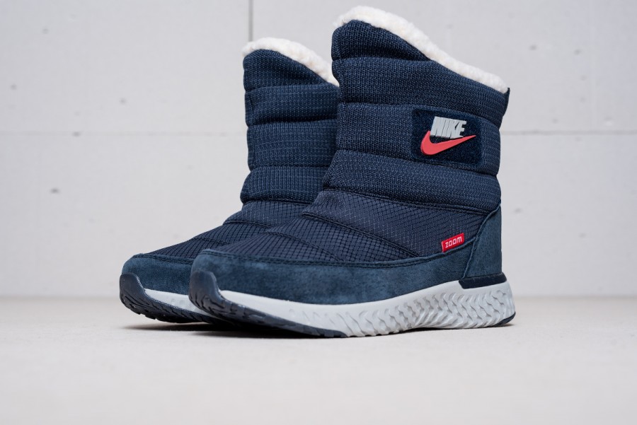 Сапоги Nike