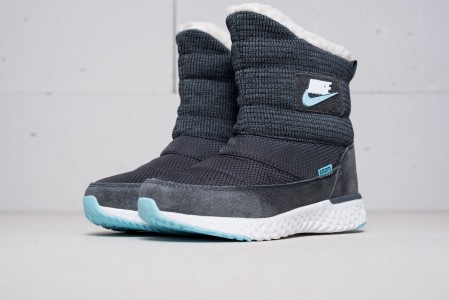 Сапоги Nike