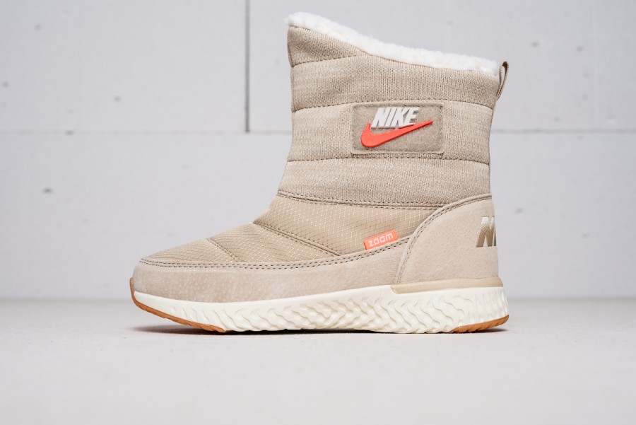 Сапоги Nike