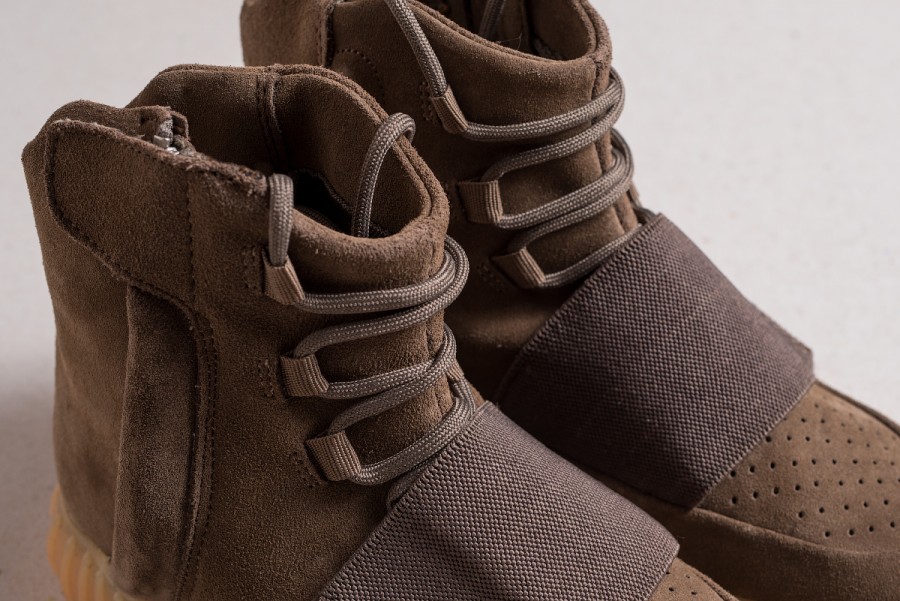 Кроссовки Adidas Yeezy 750 Boost