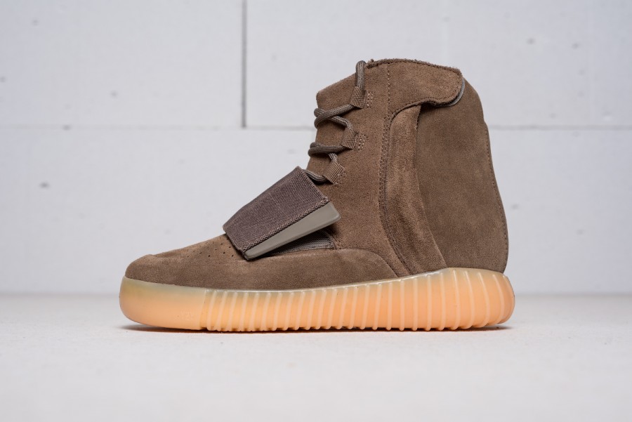 Кроссовки Adidas Yeezy 750 Boost