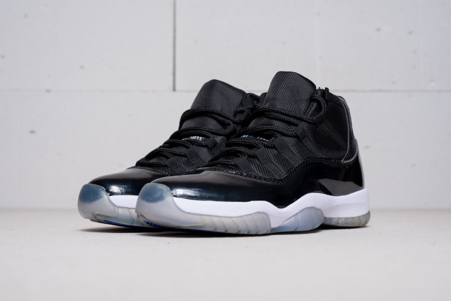 Кроссовки Air Jordan 11