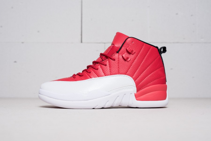 Кроссовки Air Jordan 12 Retro