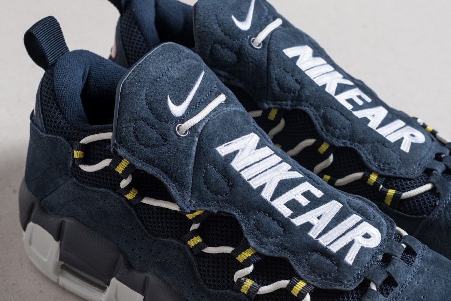 Кроссовки Nike Air More Money