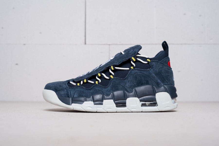 Кроссовки Nike Air More Money