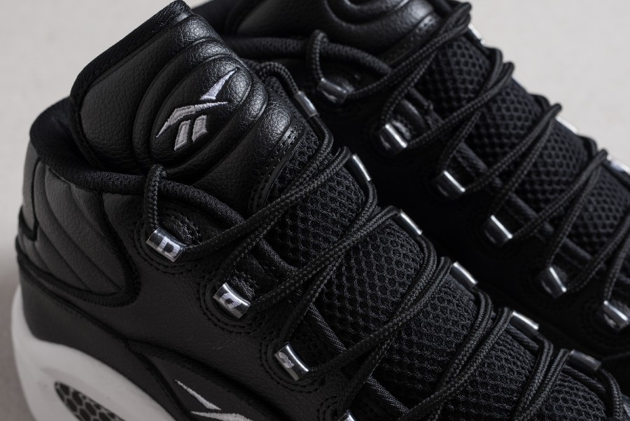 Кроссовки Reebok Question