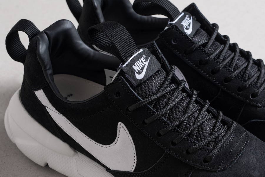Кроссовки Nike Mars Yard