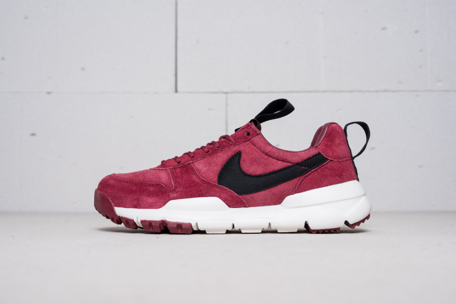 Кроссовки Nike Mars Yard