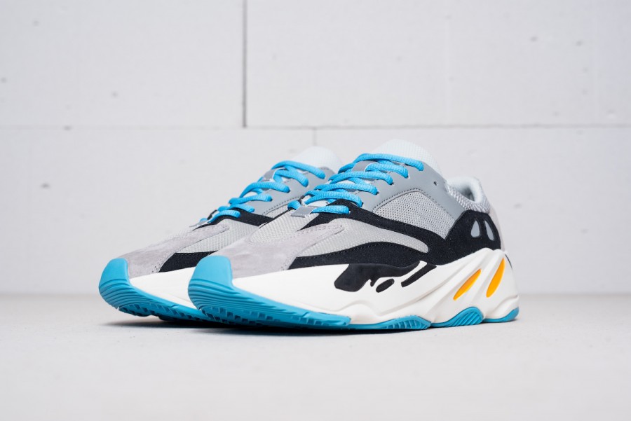 Кроссовки Adidas Yeezy Wave Runner 700