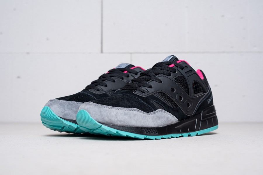 Кроссовки Saucony Grid SD