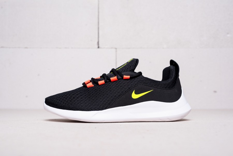 Кроссовки Nike Viale