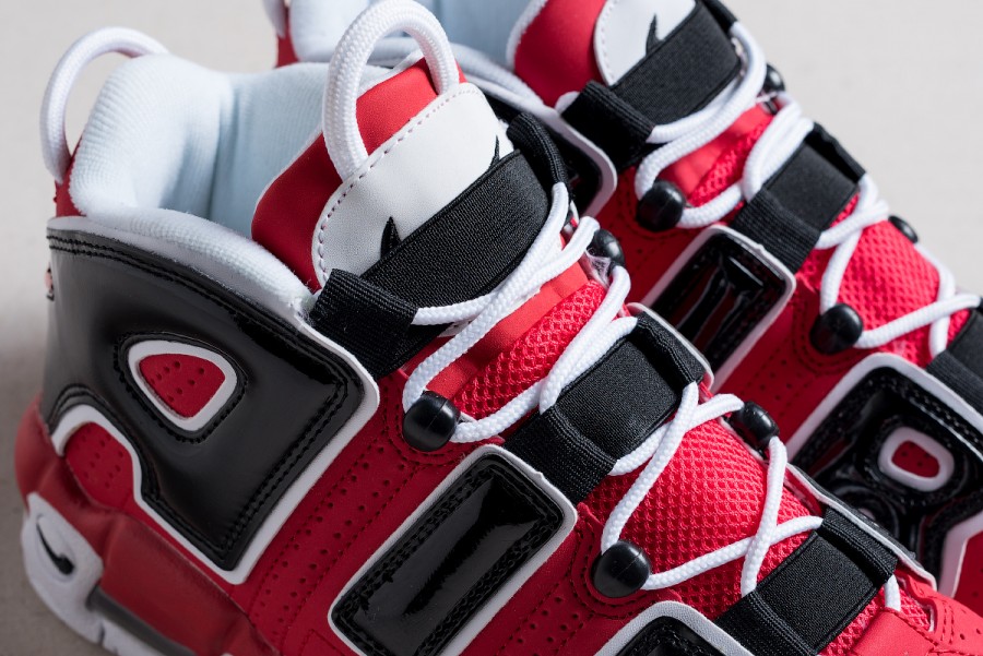 Кроссовки Nike Air More Uptempo