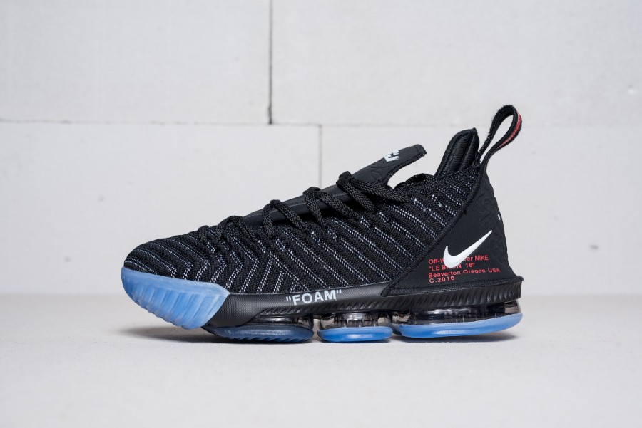 Кроссовки Nike LeBron 16