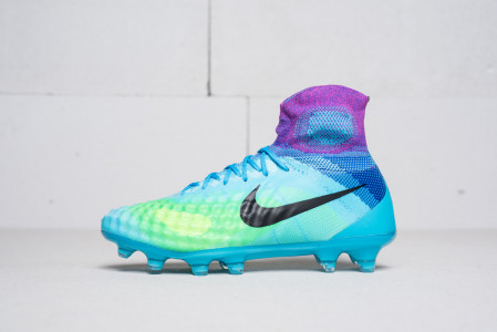 Футбольная обувь Nike Magista Obra II FG