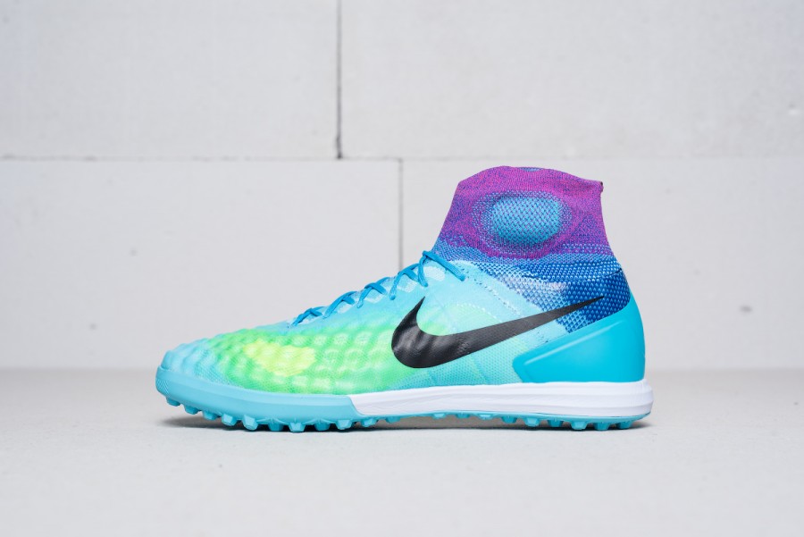 Футбольная обувь Nike MagistaX Proximo II TF
