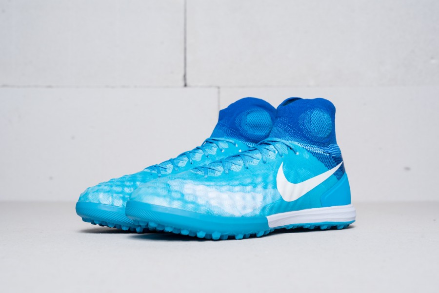 Футбольная обувь Nike MagistaX Proximo II TF