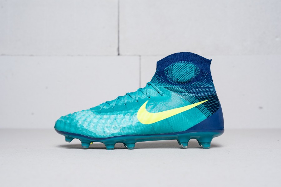 Футбольная обувь Nike Magista Obra II FG