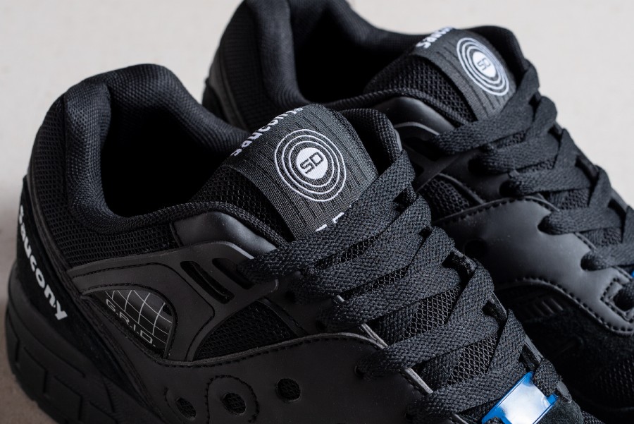 Кроссовки Saucony Grid SD