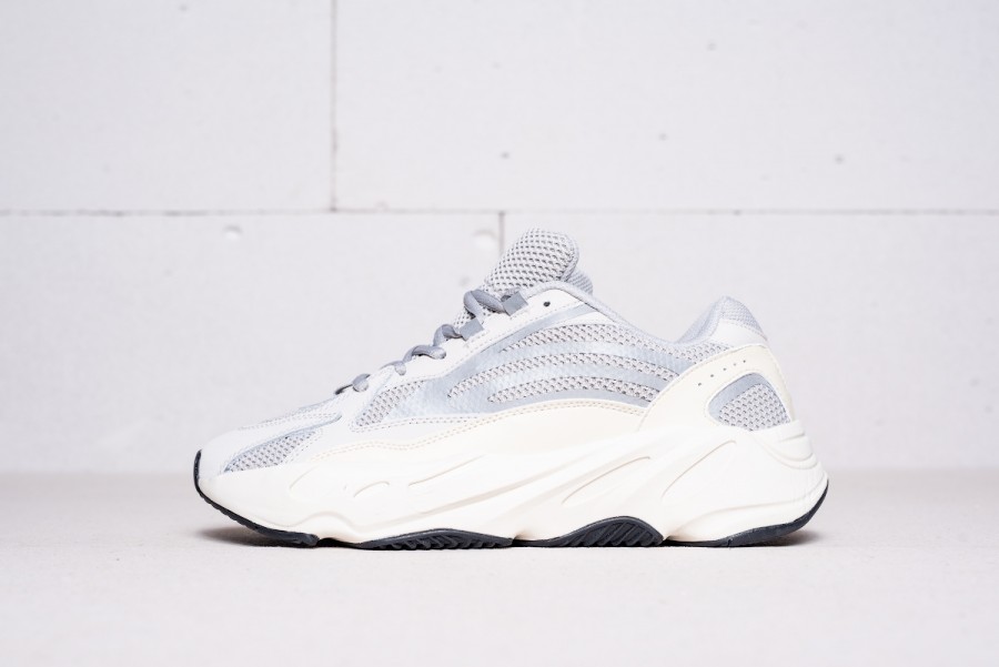 Кроссовки Adidas Yeezy Wave Runner 700