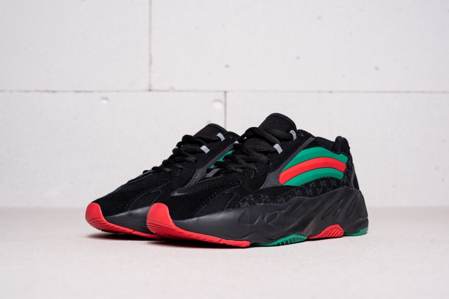Кроссовки Adidas Yeezy Wave Runner 700
