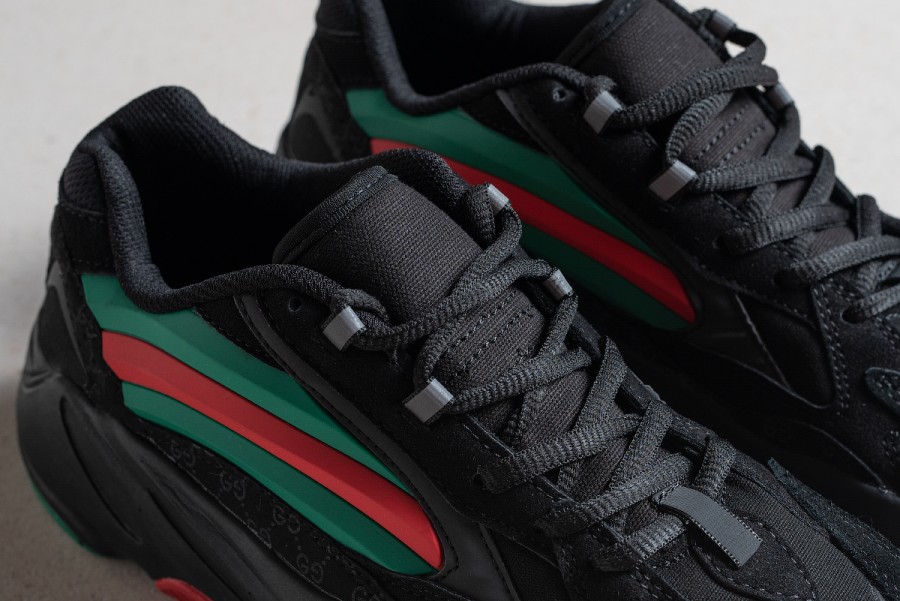 Кроссовки Adidas Yeezy Wave Runner 700