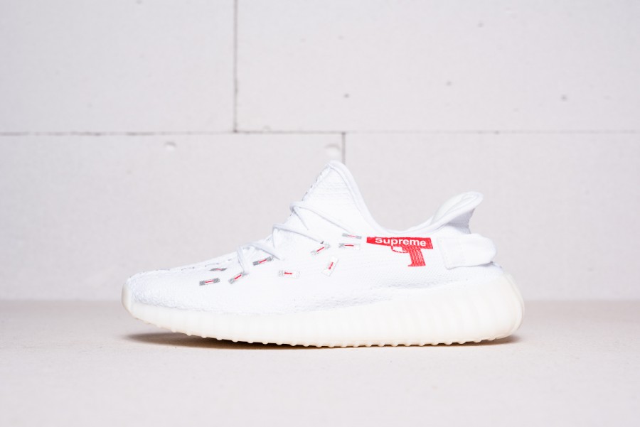 Кроссовки Adidas Yeezy 350 v2 x Supreme