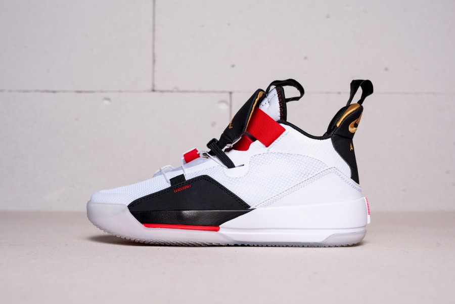 Кроссовки Air Jordan XXXIII