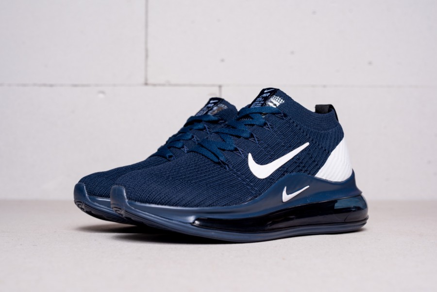 Кроссовки Nike Air Max 720 Flyknit