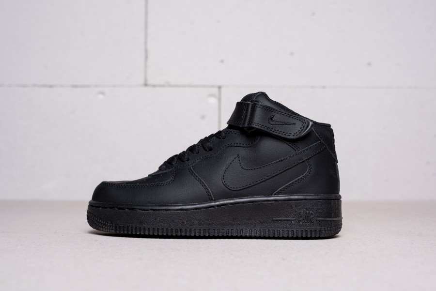 Кроссовки Nike Air Force 1