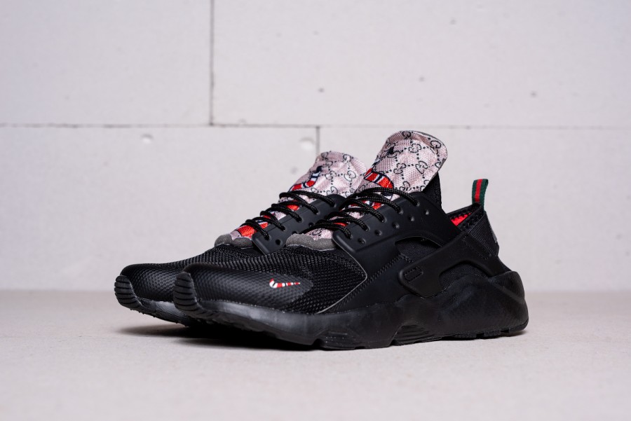 Кроссовки Nike Air Huarache