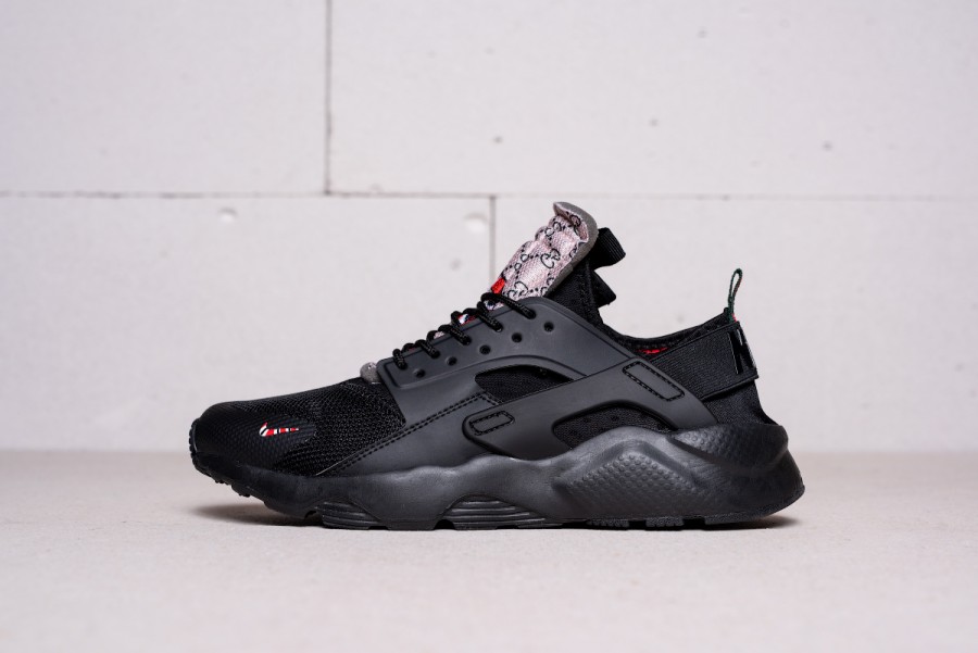 Кроссовки Nike Air Huarache