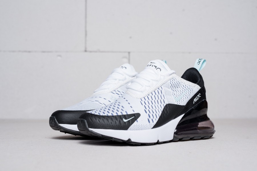 Кроссовки Nike Air Max 270