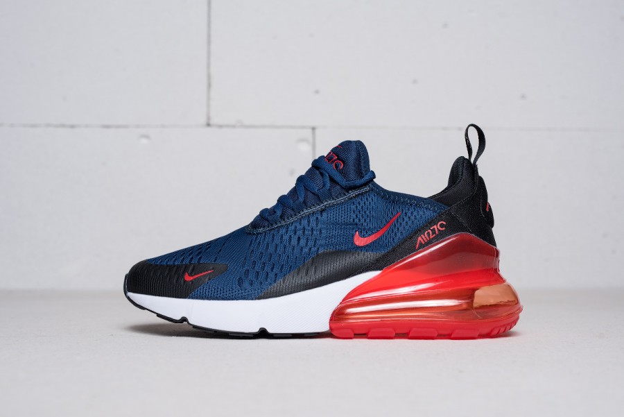 Кроссовки Nike Air Max 270