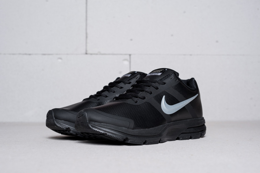 Кроссовки Nike Air Pegasus 30