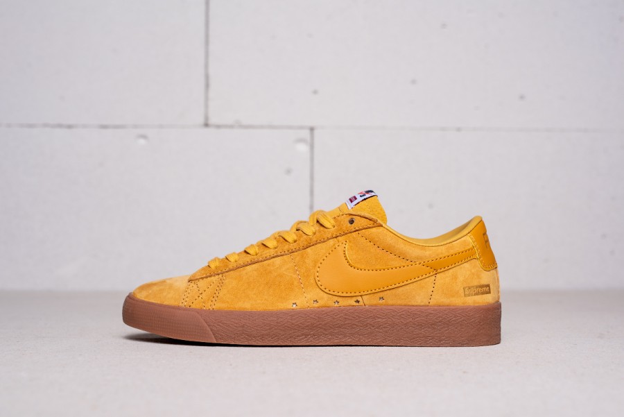 Кроссовки Nike SB Blazer Low GT x Supreme