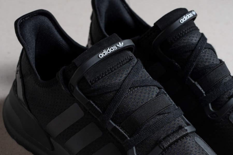Кроссовки Adidas U_Path